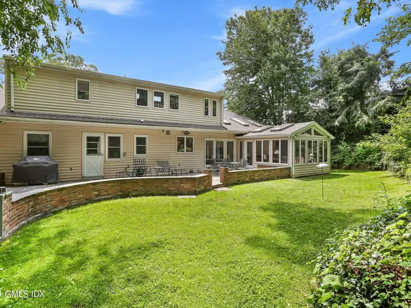 58 Arch St, Riverside, CT 06878