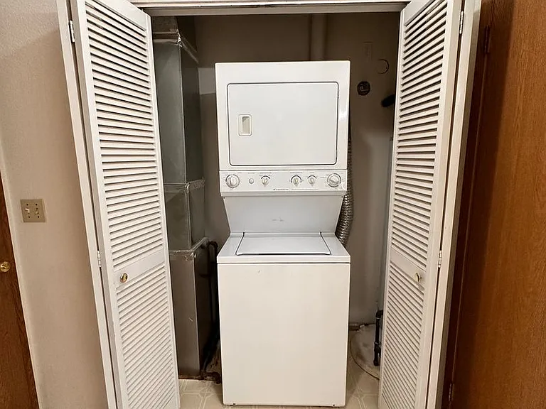 1877 W Fairway Dr — Photo 19