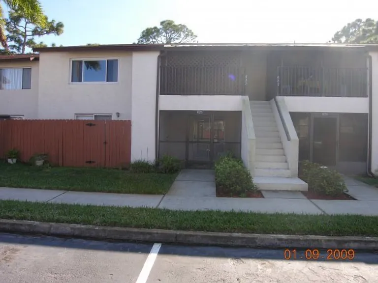 627 Ridge Club Dr — Photo 4