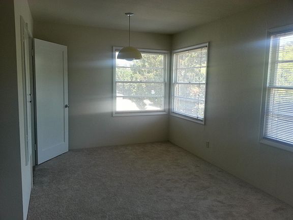 4th image of 1041 Noel Dr APT 1