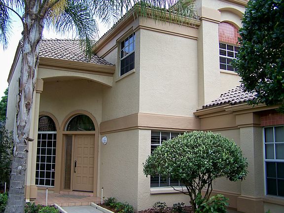 3rd image of 9338 Fairway Lakes Court