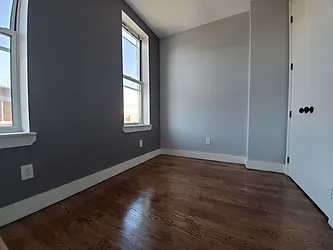 Rented by Aron Fried, LREB