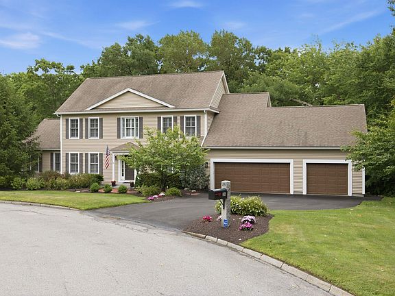 2nd image of 26 Emerson Road