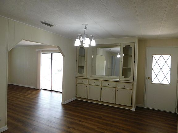 5th image of 38244 Williams Aire St