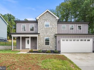 1357 N Royal Ave, Front Royal, VA 22630