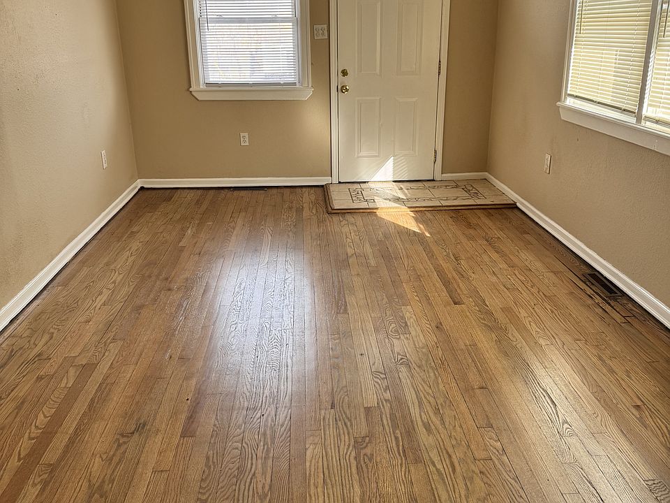 1st image of 4419 E 56th St