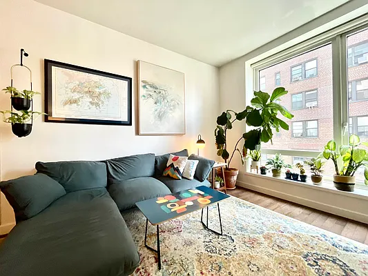 Rented by Pear NYC LLC | media 19