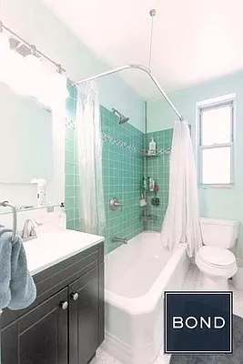 Rented by Bond New York | media 24