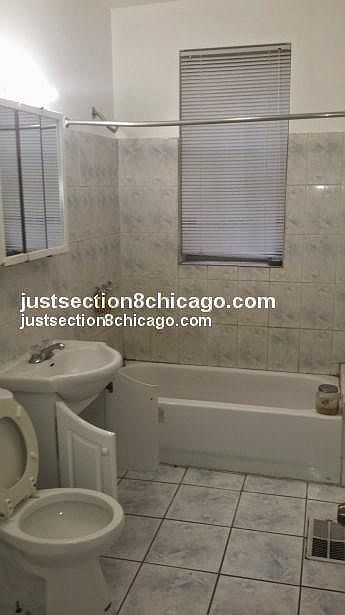 2nd image of 1653 W 82nd St #3