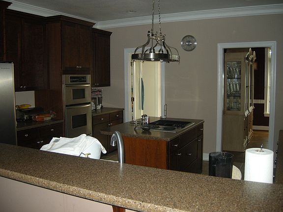 Large Kitchen with Island