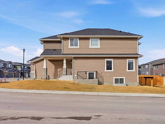 3rd image of 1448 W Bayview Point SW