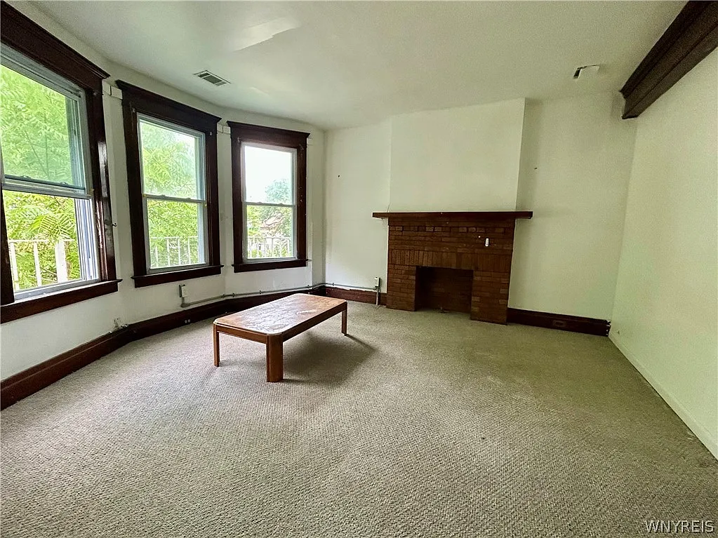 Building Photo - 59 Lisbon Ave #UPPER