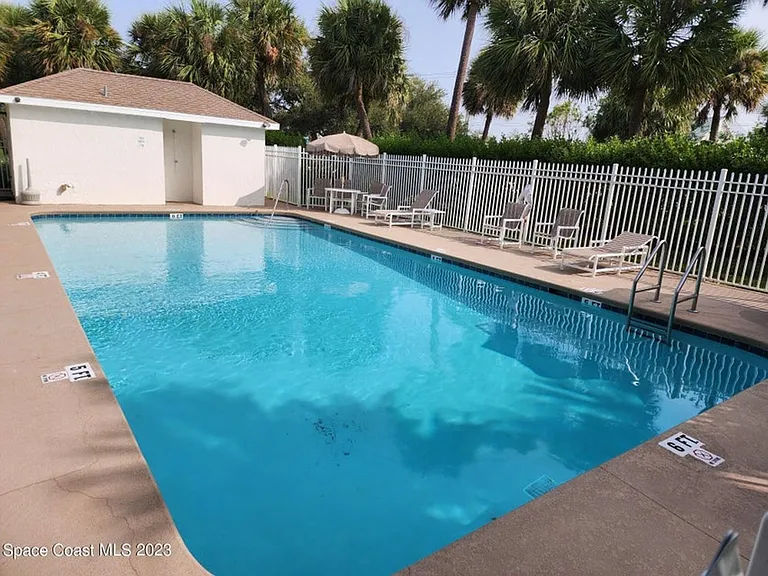 7958 Evelyn Ct — Photo 25