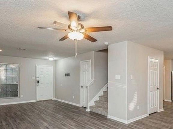 3rd image of 3646 Clipper Winds Way