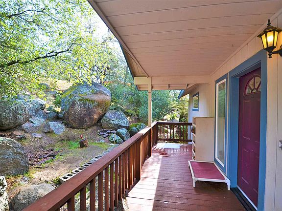 2nd image of 15365 El Mapache Ln