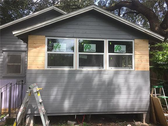 5th image of 2608 Dickson Ave