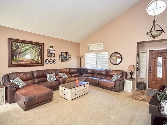 4th image of 12176 Nugget Ave