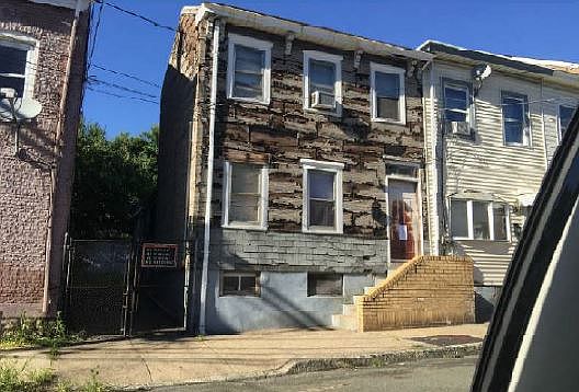 2nd image of 112 Home Ave