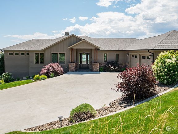 3rd image of 109 Pheasant Canyon Court