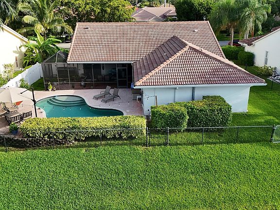 4th image of 5788 NW 48th Court