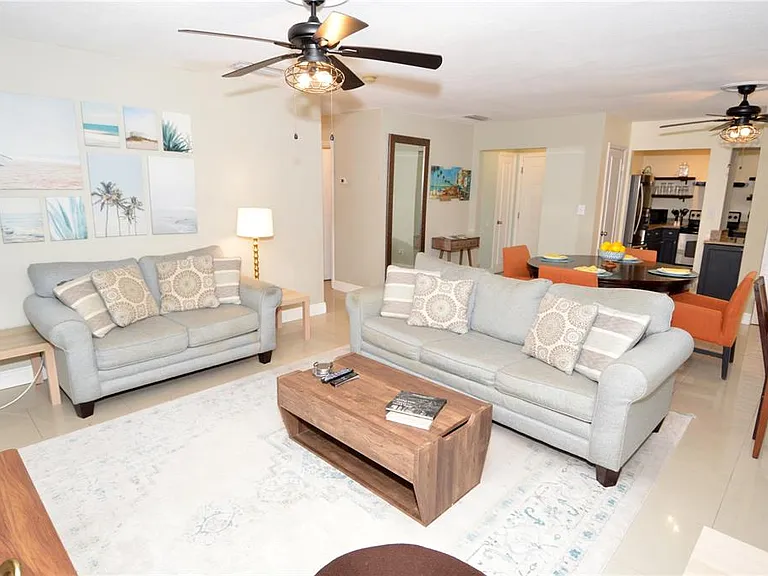 3873 Pompano Dr SE #D — Photo 5