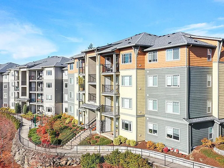Sunridge Terrace — Photo 27
