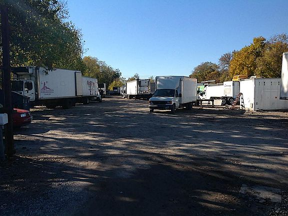 TENANT HAS A SUCCESFUL TRAILER REPAIR BUSINESS