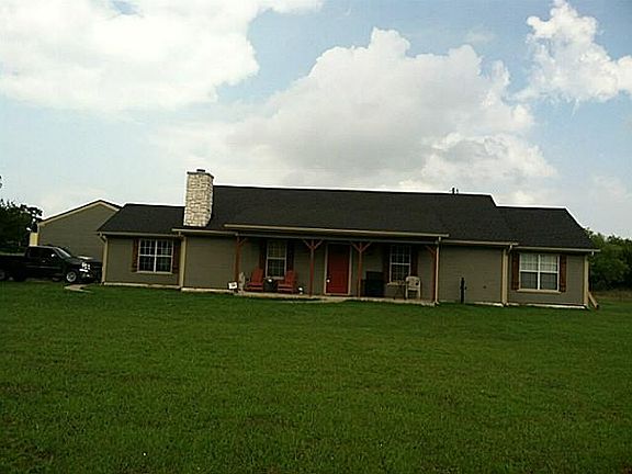 3rd image of 6325 County Road 608