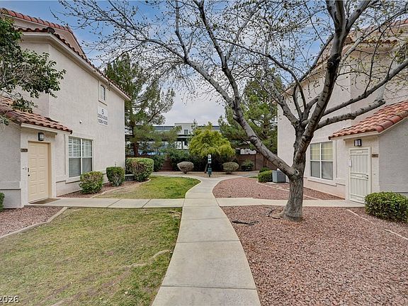 5th image of 8555 W Russell Rd Unit 1017