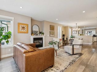 133 N 25th Ave NE, Calgary, AB T2E 1X9