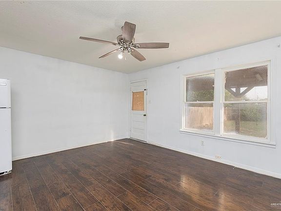 5th image of 505 W Samano St