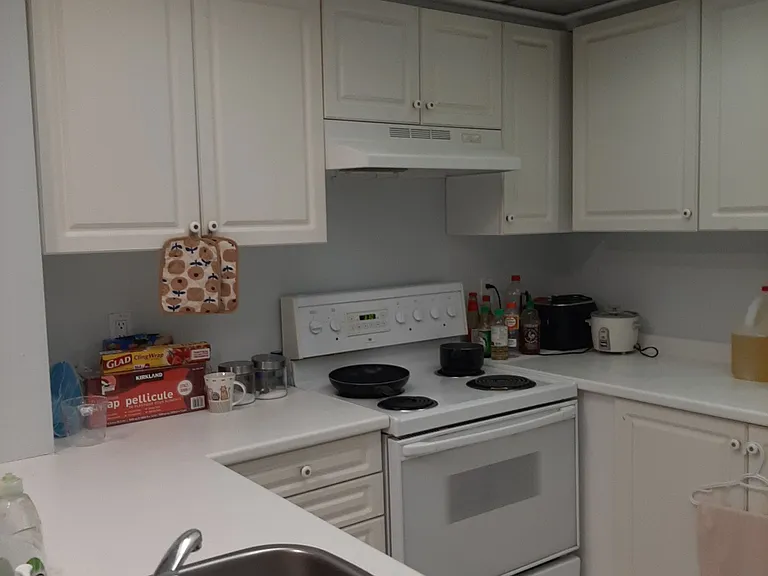 28 Hollywood Ave #607 — Photo 10