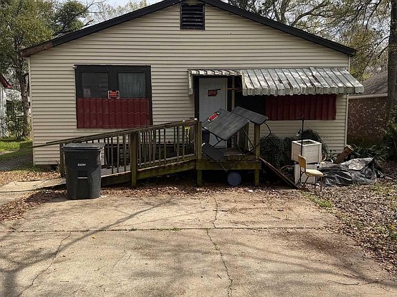 3rd image of 625 N 30th St