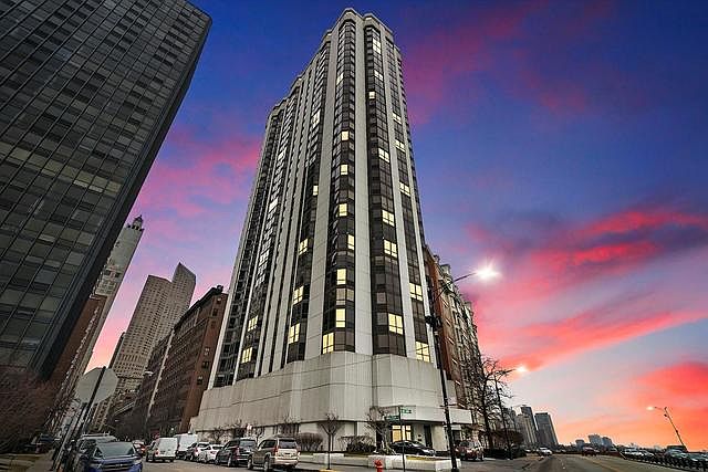 1st image of 990 N Lake Shore Dr APT 8A