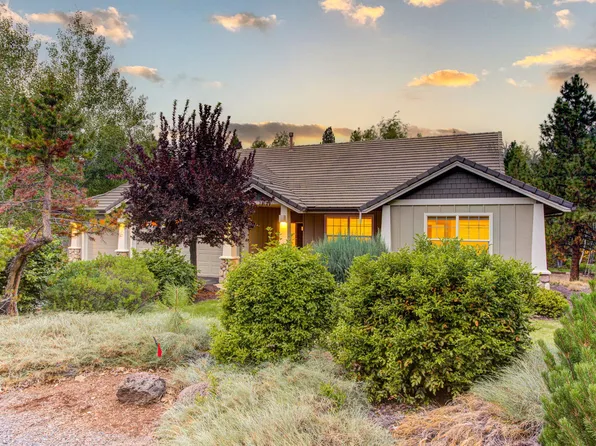 19650 Blue Sky Ln, Bend, OR 97702