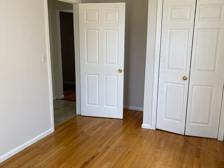 15 Albion St #2 — Photo 12