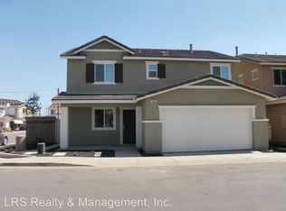 1445 Chinaberry Ln, Beaumont, CA 92223