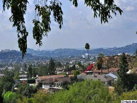 2nd image of 678 Glen Ave