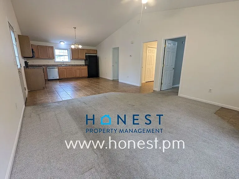 5 Crooker St #2 — Photo 9