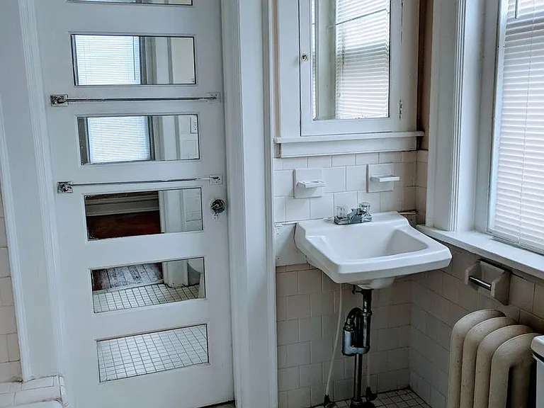 2708 Hanover Ave.* — Photo 15