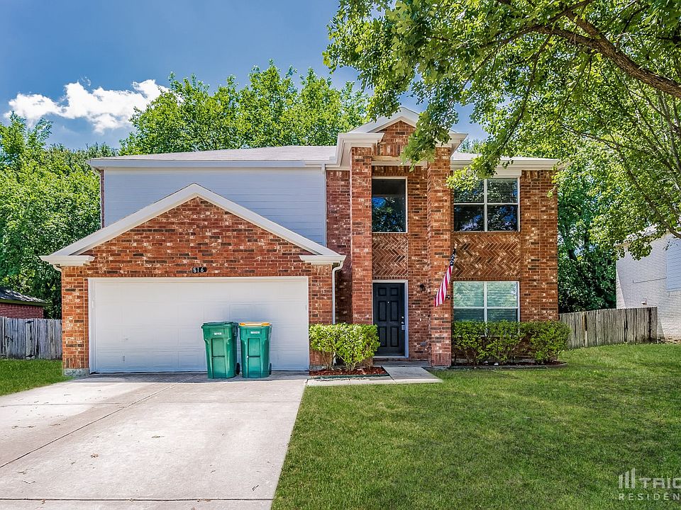 1st image of 816 Creekside Dr