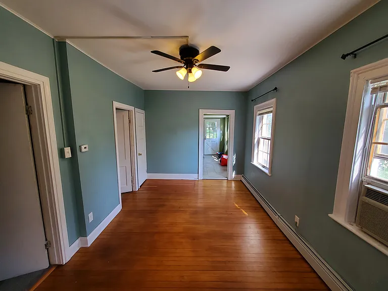 2 Lawrence St #1 — Photo 2