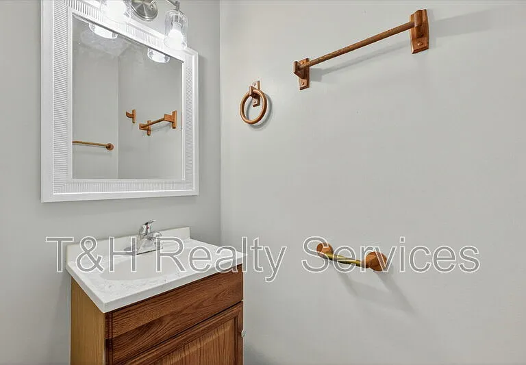 3836 Priscilla Ave — Photo 17