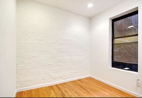 2nd image of 128 W 13th St APT 12A