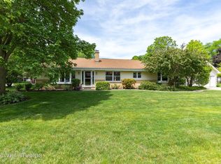 624 W Austin Ave, Libertyville, IL