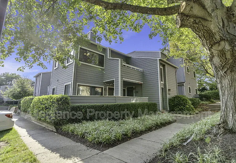 11041 Villaridge Ct #B — Photo 20