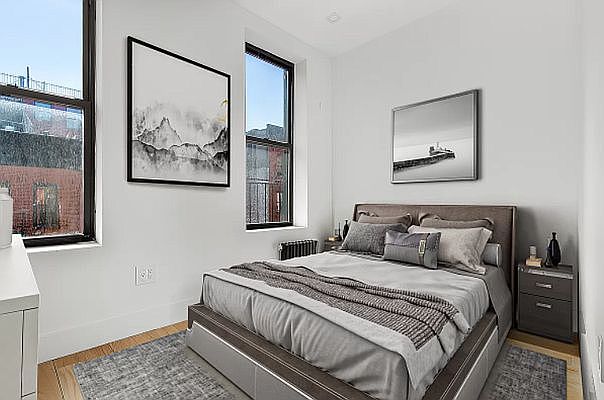1st image of 247 Mulberry St APT 1