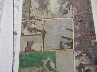 N Willet Rd, Centralia, MO 65240