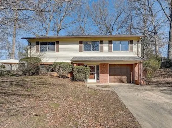 5707 Snow White Ln, Charlotte, NC 28213