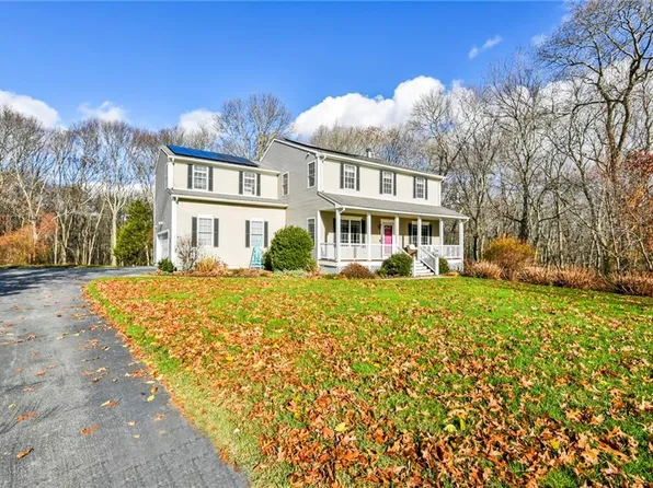 173 Westmoreland Ln N, Saunderstown, RI 02874